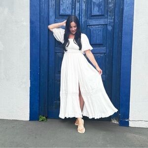 Chic White Maxi Dress